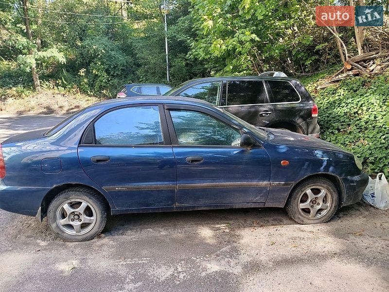 Седан Daewoo Lanos 2005 в Львове