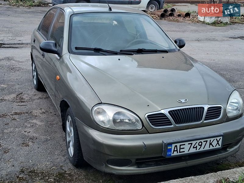 Седан Daewoo Lanos 2006 в Гнівані