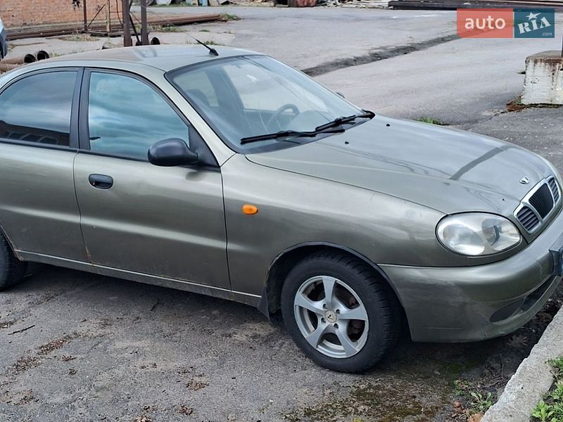 Седан Daewoo Lanos 2006 в Гнівані