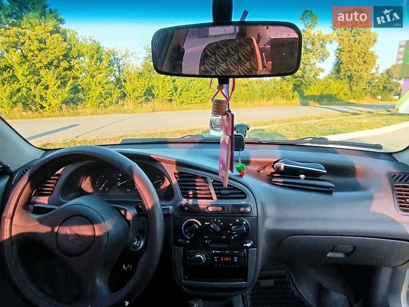 Седан Daewoo Lanos 2006 в Чернівцях