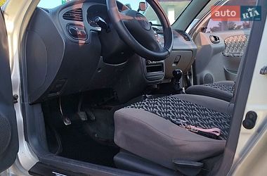 Седан Daewoo Lanos 2006 в Чернівцях