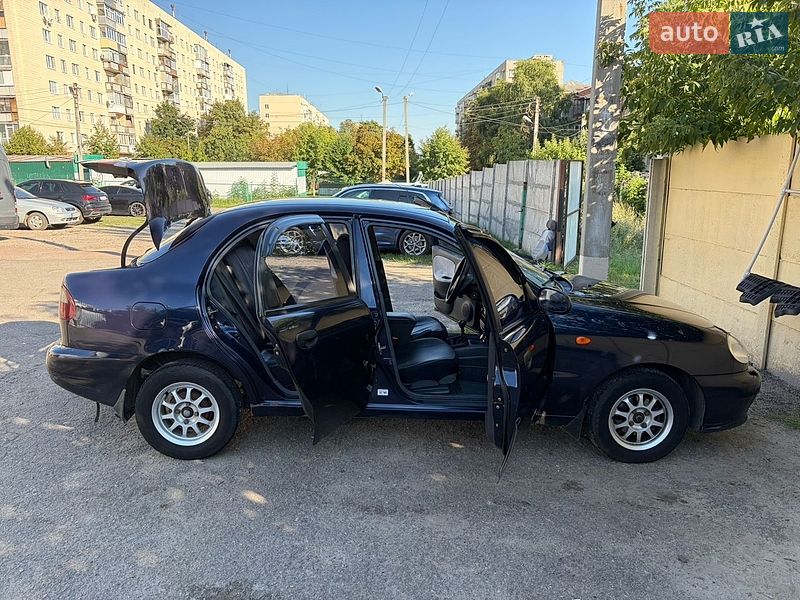 Седан Daewoo Lanos 2006 в Харькове