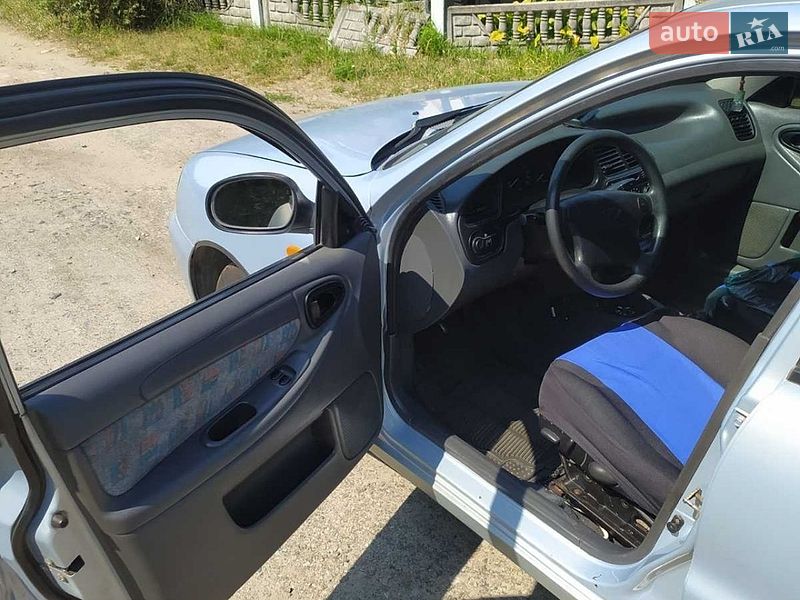 Седан Daewoo Lanos 2006 в Києві