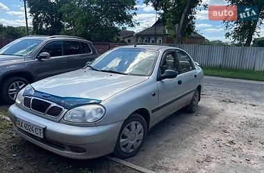 Седан Daewoo Lanos 2005 в Алексеевке