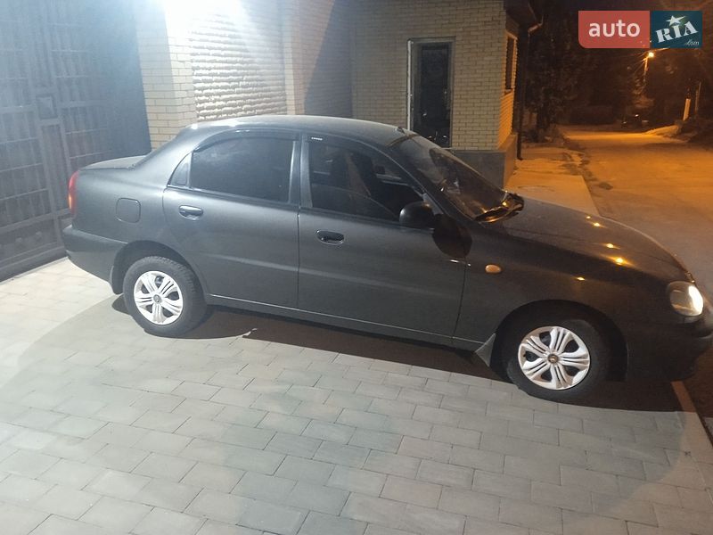 Седан Daewoo Lanos 2011 в Дніпрі