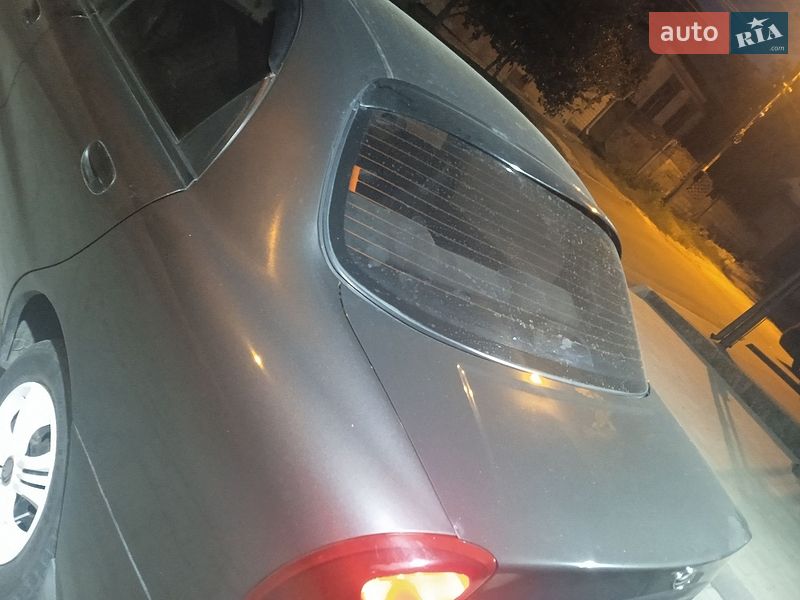 Седан Daewoo Lanos 2011 в Дніпрі