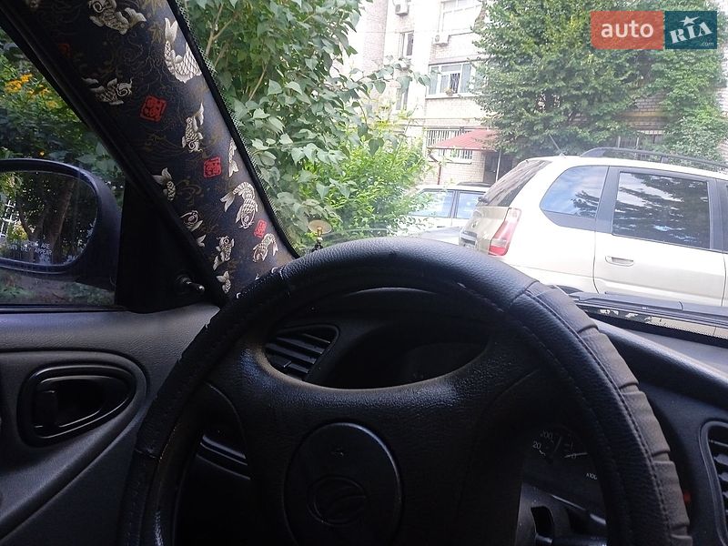Седан Daewoo Lanos 2011 в Дніпрі