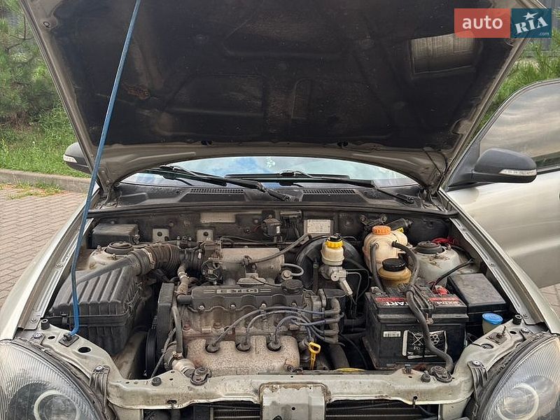 Седан Daewoo Lanos 2006 в Иванкове