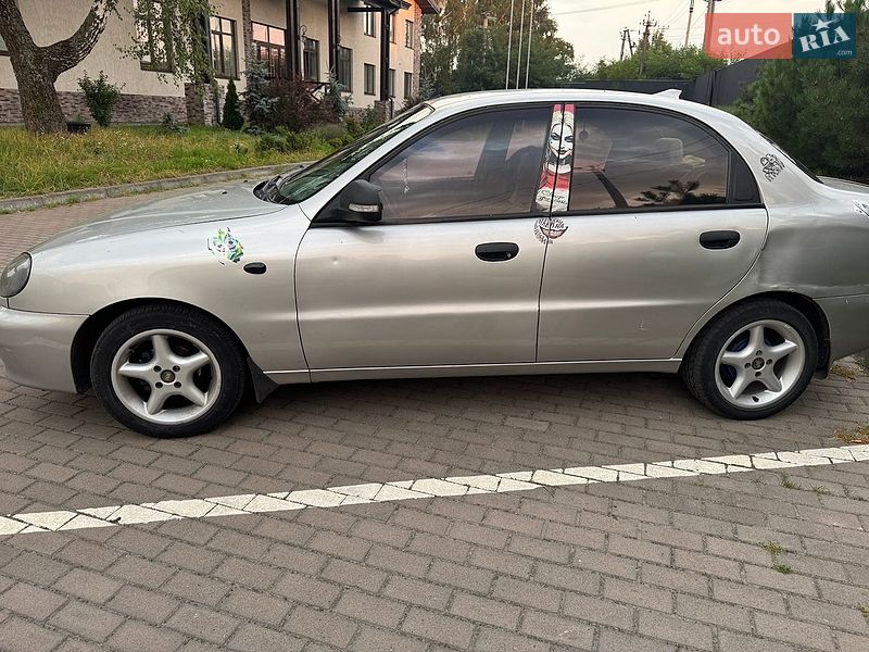 Седан Daewoo Lanos 2006 в Иванкове