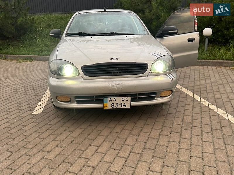 Седан Daewoo Lanos 2006 в Иванкове