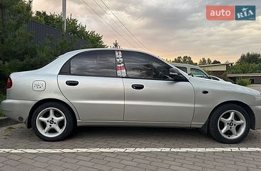 Седан Daewoo Lanos 2006 в Иванкове