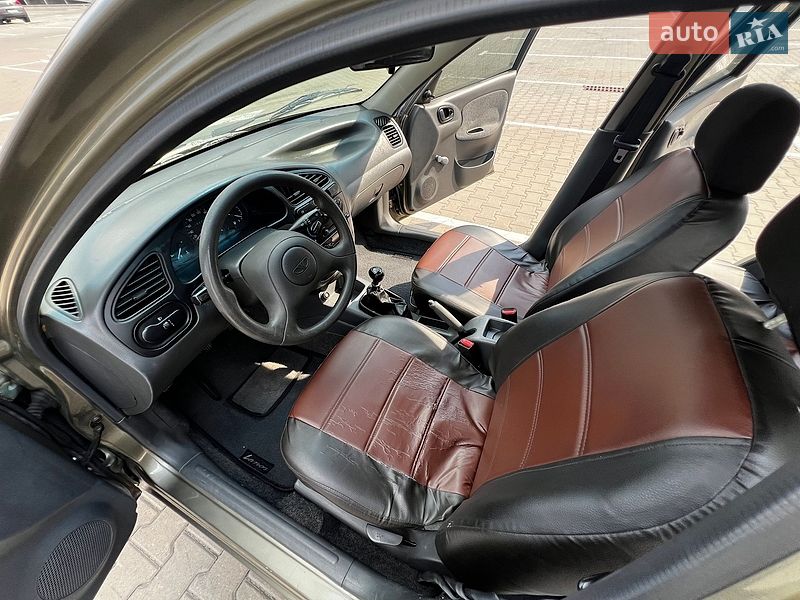 Седан Daewoo Lanos 2004 в Києві