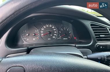 Седан Daewoo Lanos 2003 в Варві