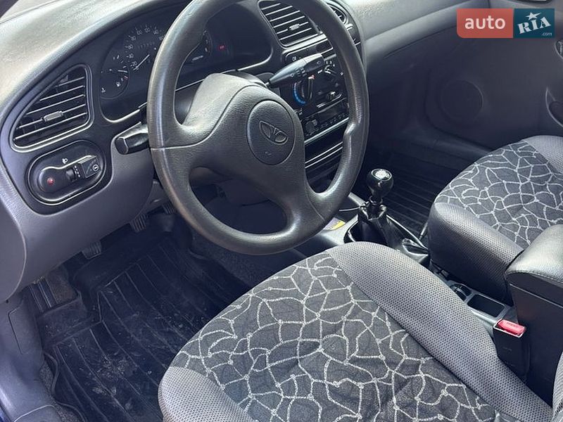 Седан Daewoo Lanos 2003 в Мерефа