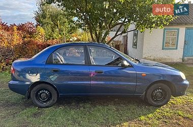 Седан Daewoo Lanos 2008 в Воловце