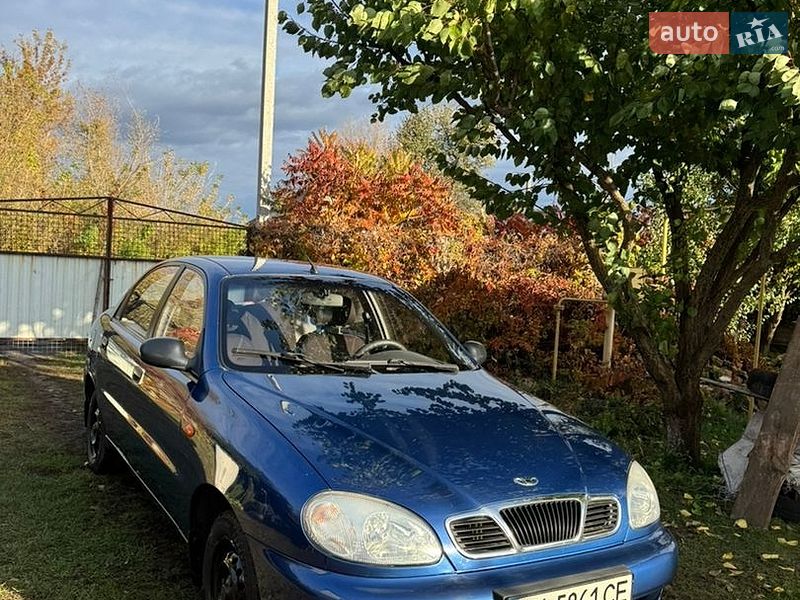 Седан Daewoo Lanos 2008 в Воловце