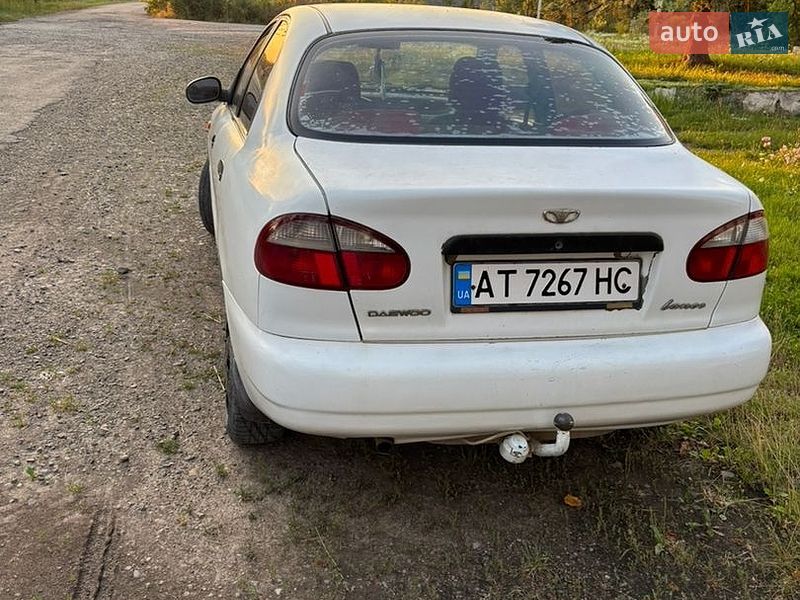 Седан Daewoo Lanos 2004 в Іваниківці