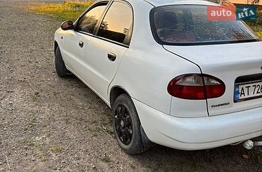 Седан Daewoo Lanos 2004 в Іваниківці