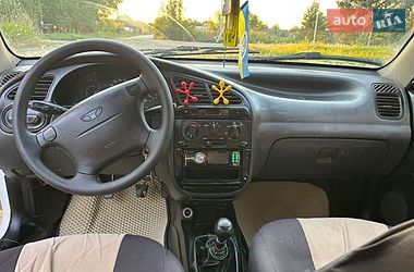 Седан Daewoo Lanos 2004 в Іваниківці