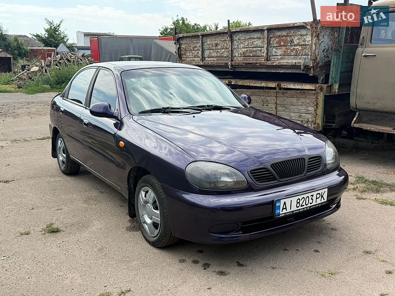 Седан Daewoo Lanos 1998 в Золотоноше