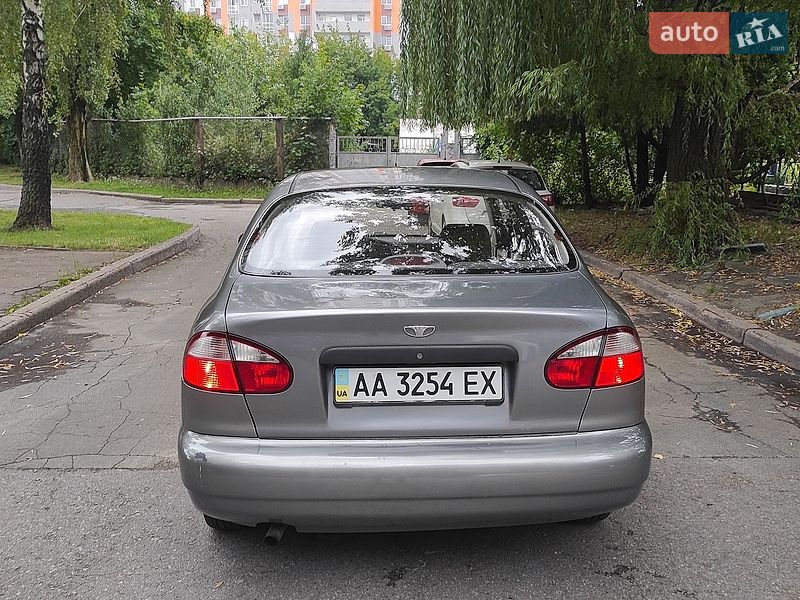 Седан Daewoo Lanos 2008 в Киеве