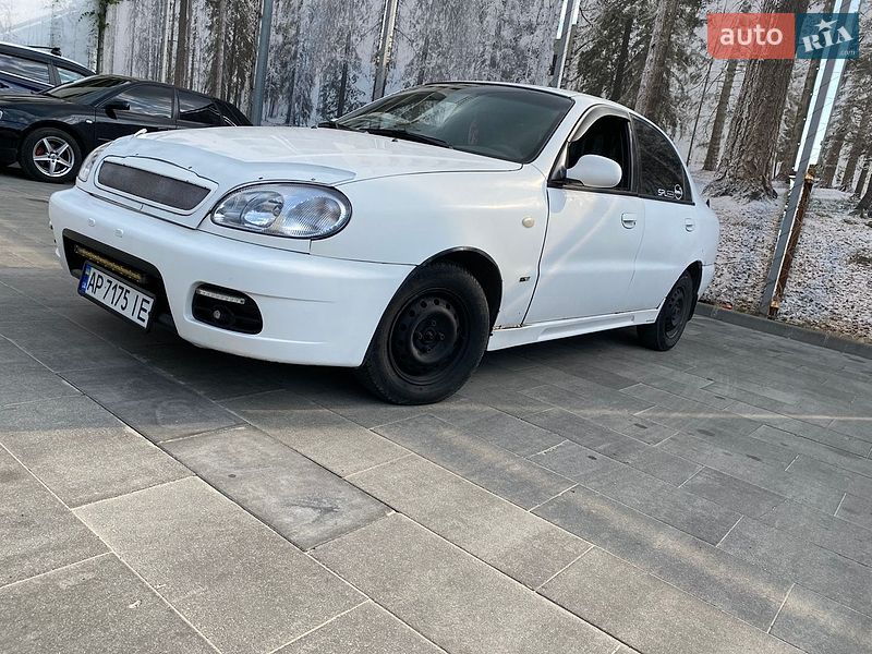 Daewoo Lanos, photos from the listing