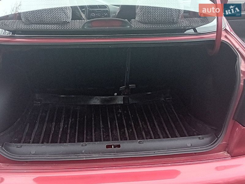 Седан Daewoo Lanos 2008 в Дубно