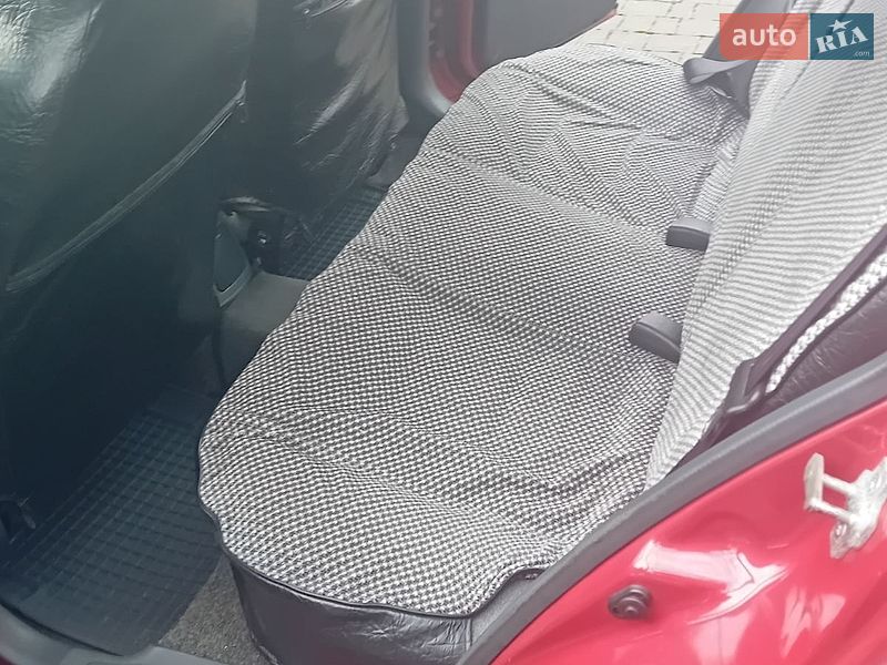 Седан Daewoo Lanos 2008 в Дубно
