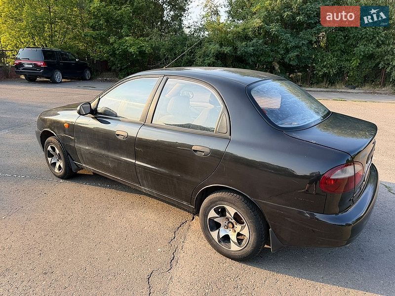 Седан Daewoo Lanos 2009 в Львове