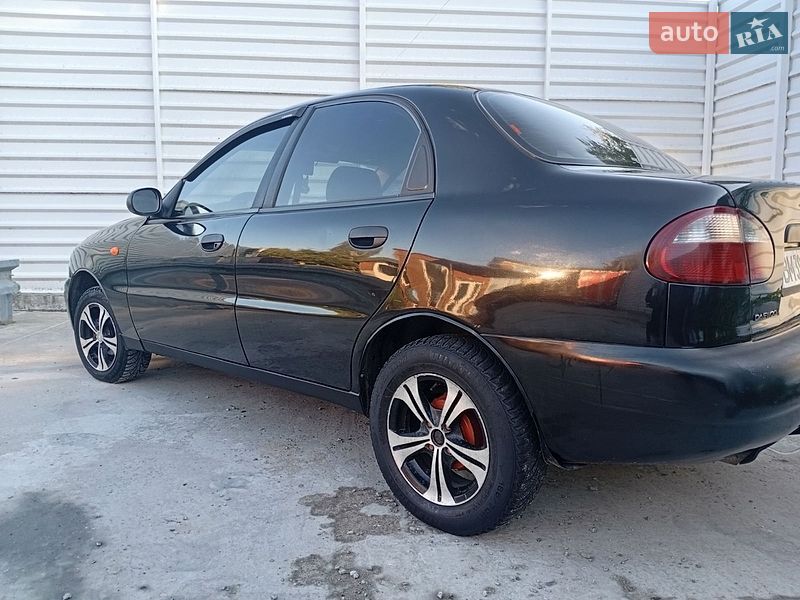 Седан Daewoo Lanos 2008 в Нежине
