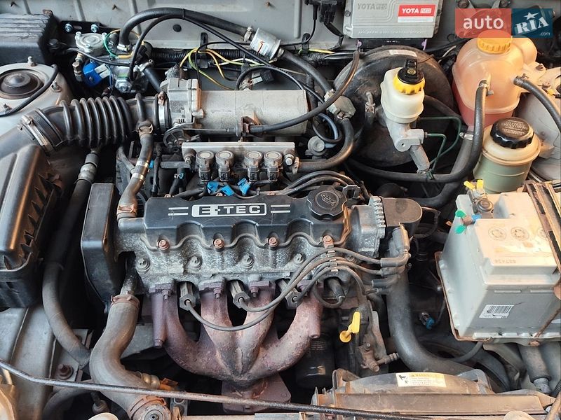 Седан Daewoo Lanos 2003 в Полтаве