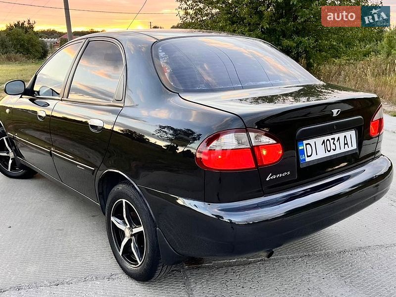 Седан Daewoo Lanos 2008 в Кременчуці