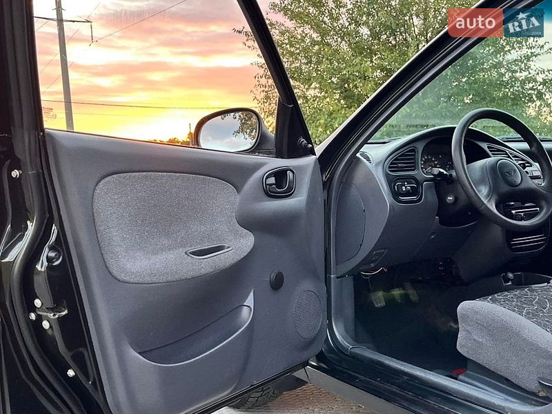 Седан Daewoo Lanos 2008 в Кременчуці