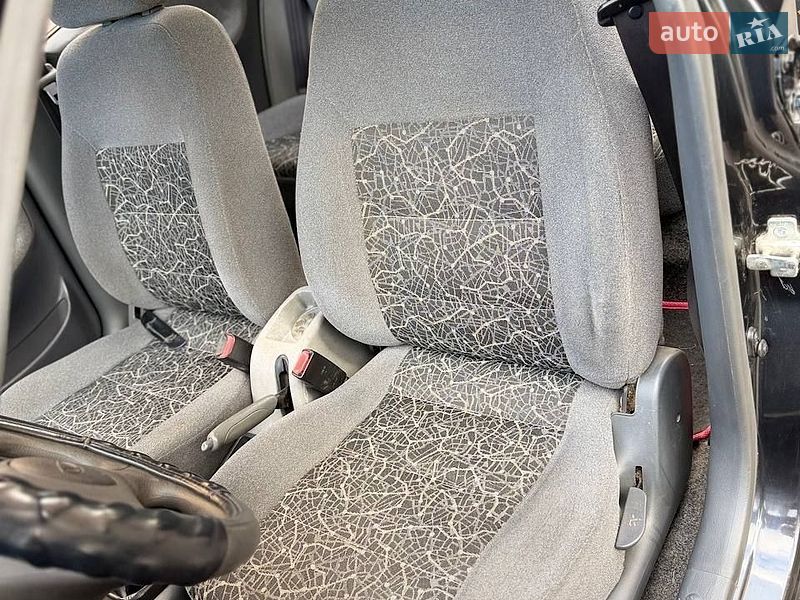 Седан Daewoo Lanos 2007 в Чернігові