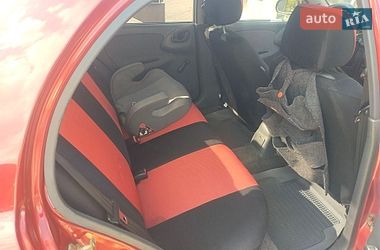 Седан Daewoo Lanos 2004 в Василькове
