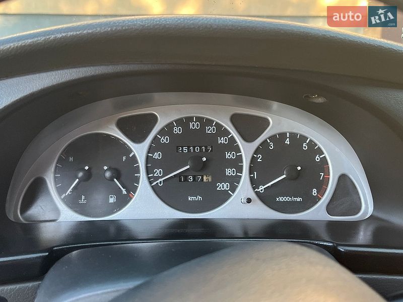 Седан Daewoo Lanos 2005 в Змиеве