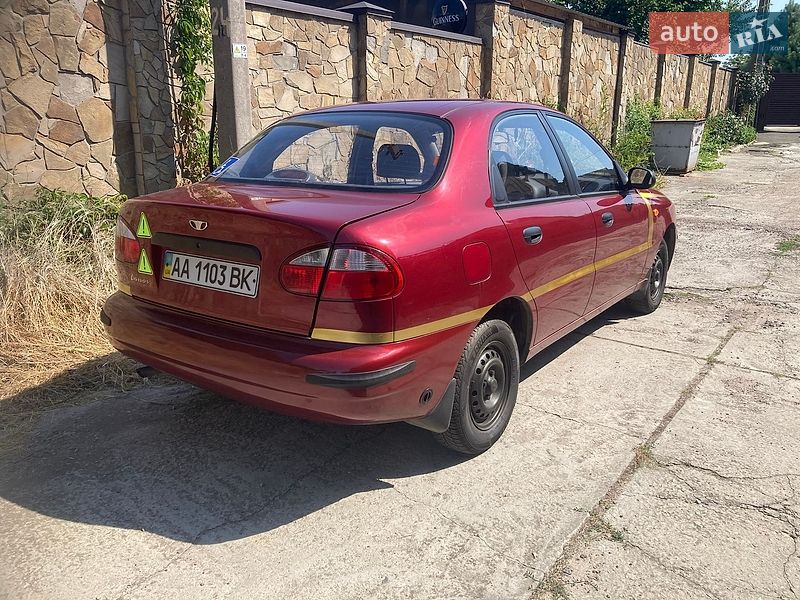 Седан Daewoo Lanos 2006 в Києві