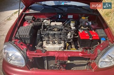 Седан Daewoo Lanos 2006 в Києві