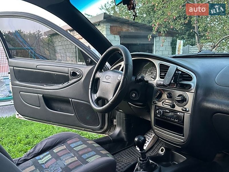 Хэтчбек Daewoo Lanos 2003 в Каменском