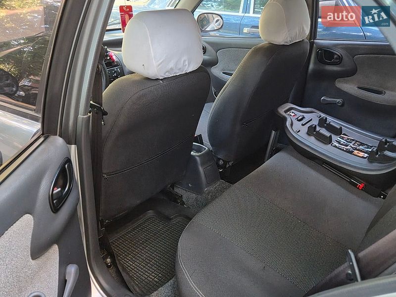 Хэтчбек Daewoo Lanos 2008 в Киеве