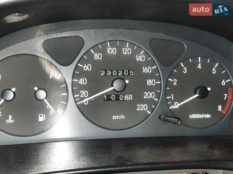 Седан Daewoo Lanos 2003 в Ватутіному