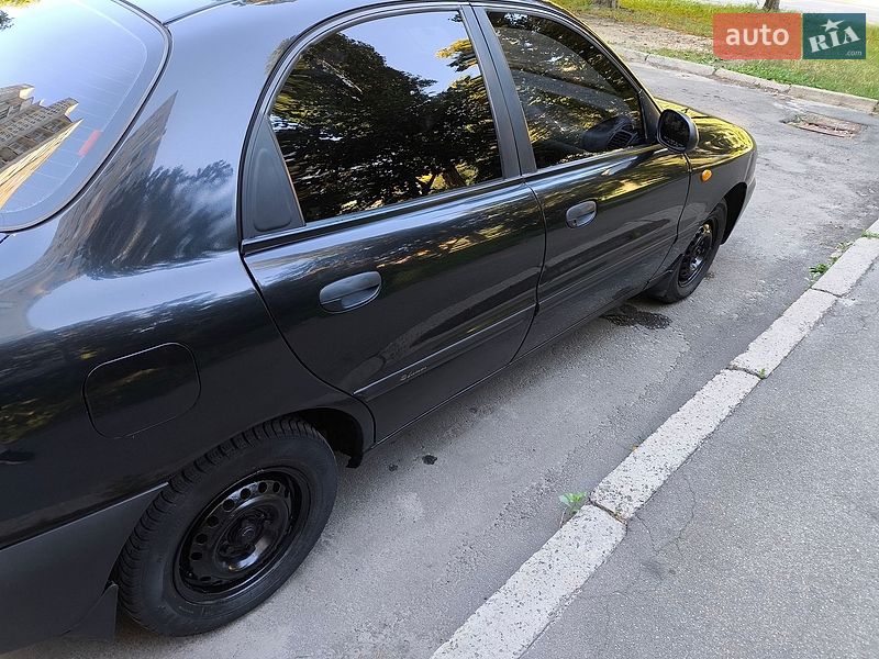 Седан Daewoo Lanos 2006 в Києві
