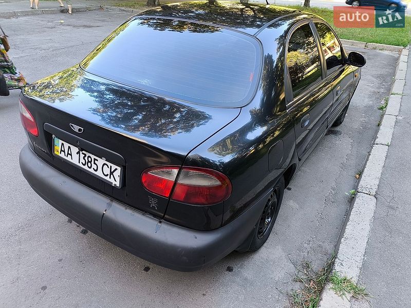 Седан Daewoo Lanos 2006 в Києві