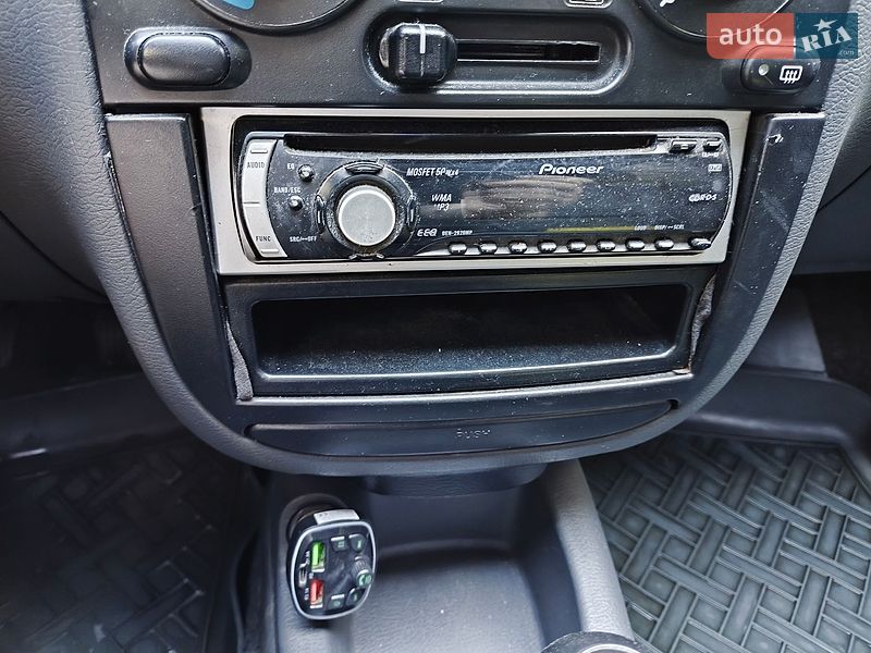Седан Daewoo Lanos 2006 в Києві