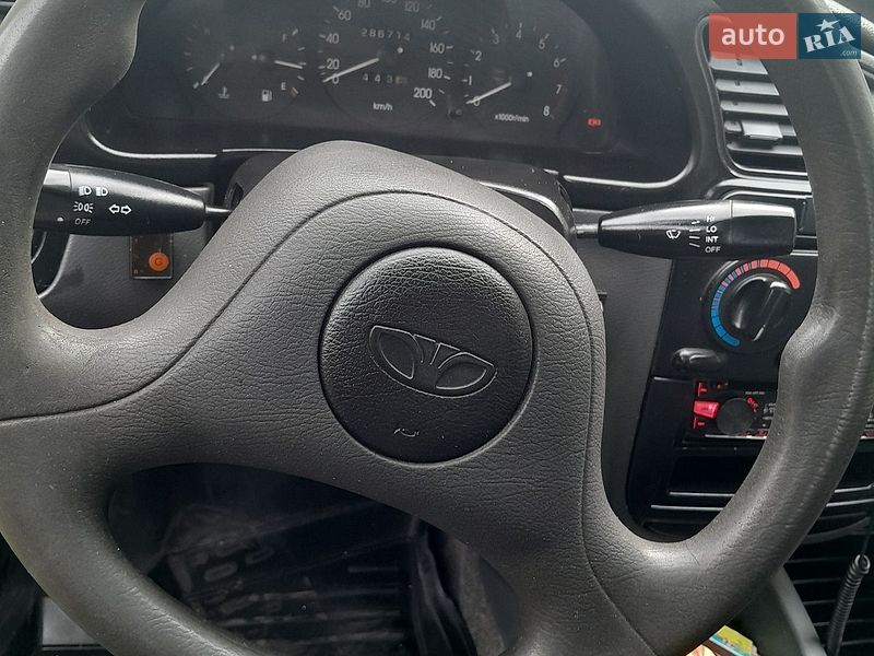 Седан Daewoo Lanos 2008 в Ровно