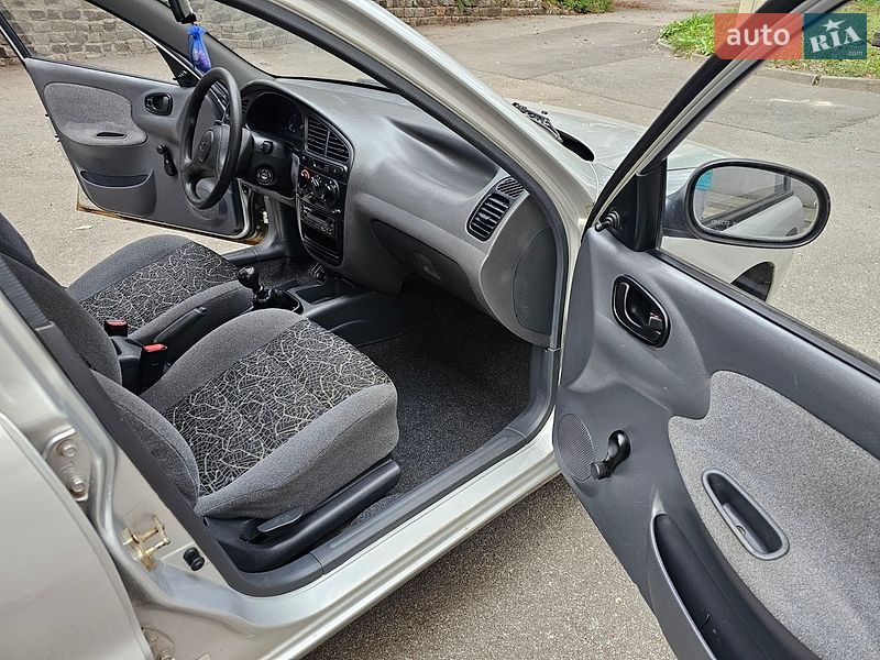 Седан Daewoo Lanos 2006 в Харкові