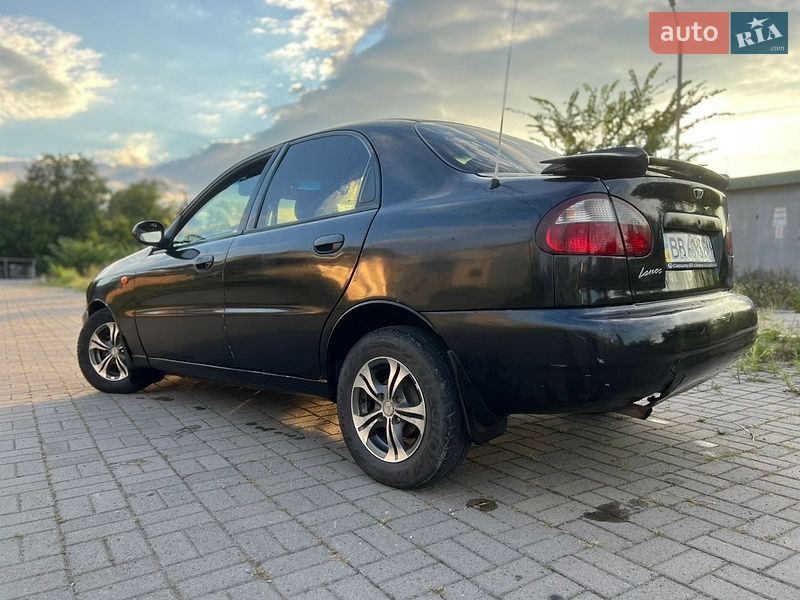 Седан Daewoo Lanos 1998 в Калинівці