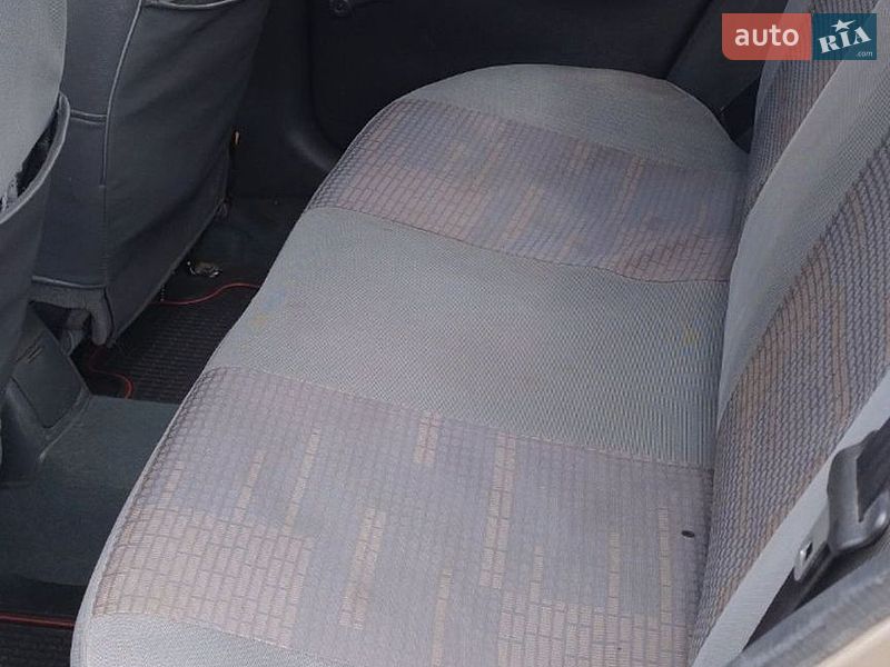 Седан Daewoo Lanos 2008 в Рівному
