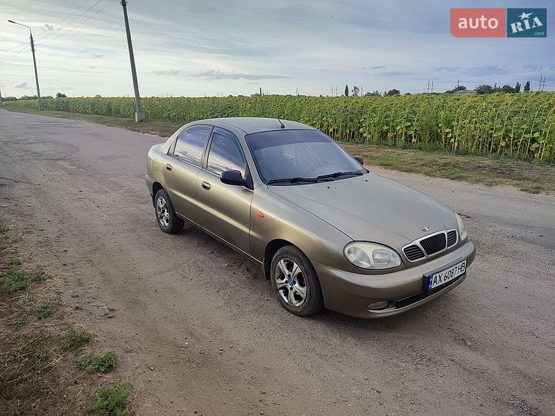 Седан Daewoo Lanos 2004 в Харкові