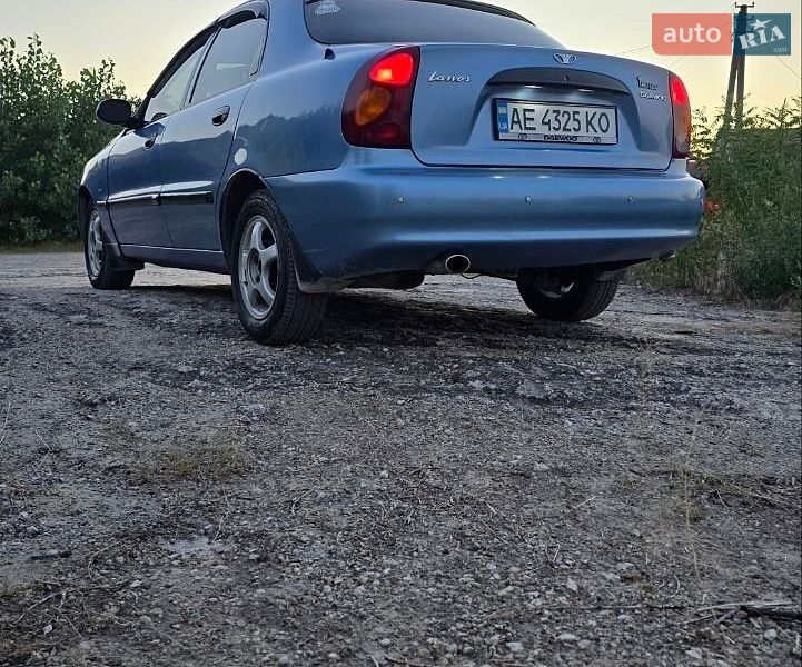 Седан Daewoo Lanos 2003 в Кам'янському